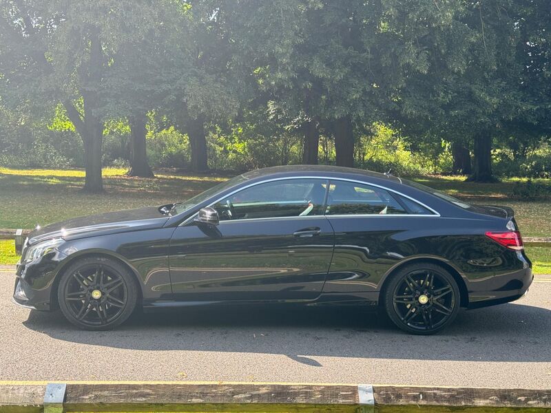 MERCEDES-BENZ E CLASS