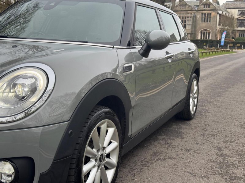 MINI CLUBMAN